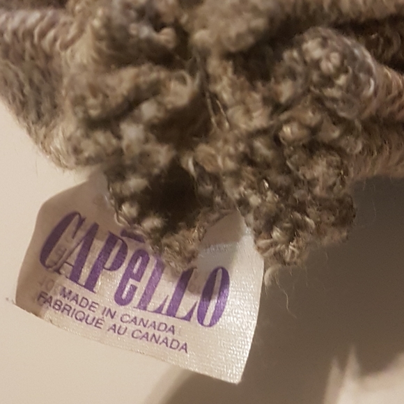 ☃️ Capello 100% Canadian Wool Touque 🍁 - Picture 7 of 8